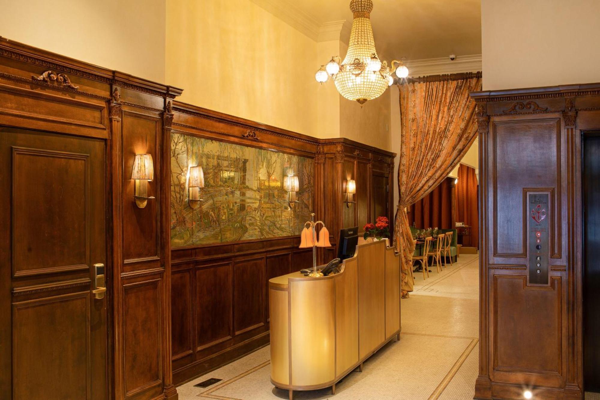 Hotel Cleo, Knoxville Downtown, A Tribute Portfolio Hotel エクステリア 写真